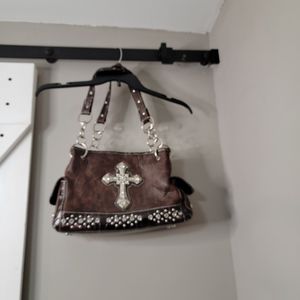 P & G Brown faux leather & alligator print cross Hand bag